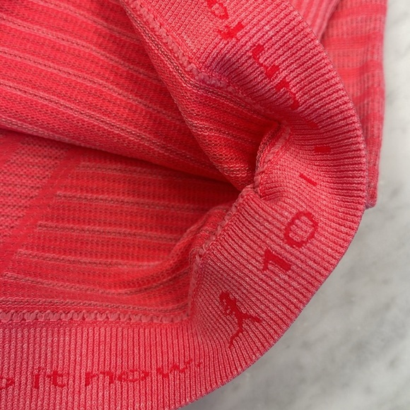 Lululemon long sleeve swiftly tech tee! - Picture 4 of 6